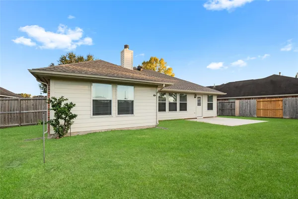 $2,300 | 2210 Melanie Park Drive, Spring, TX 77388