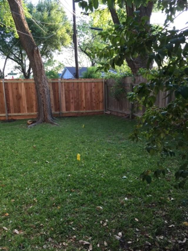 6000 Grover Avenue, Unit A Austin, TX 78757 - Photo 17 of 18 View of fenced backyard