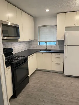 $1,975 | 6000 Grover Avenue, Unit A, Austin, TX 78757