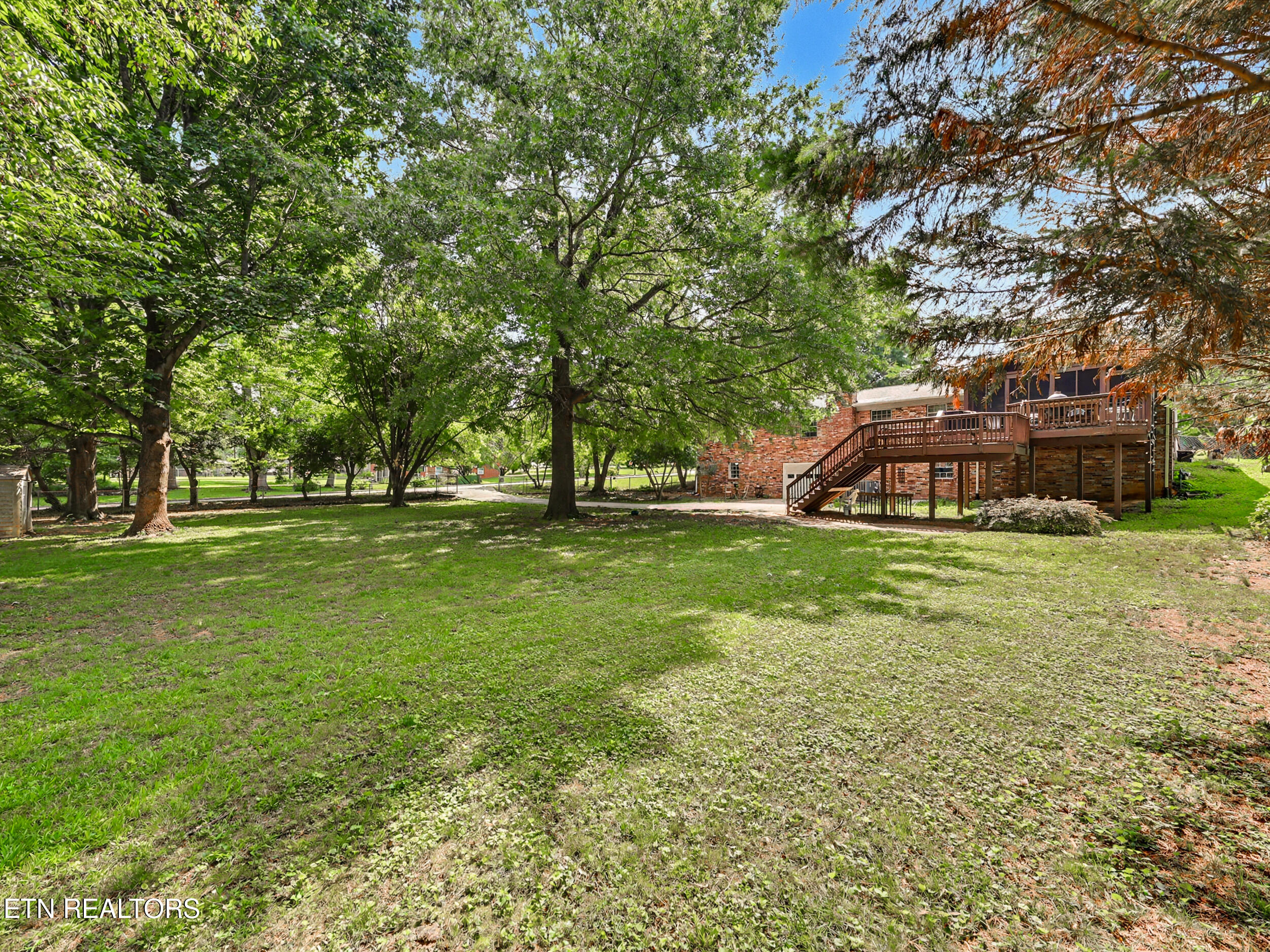874 West Cunningham Street Alcoa, TN 37701 - Photo 45 of 58 43_img_9716