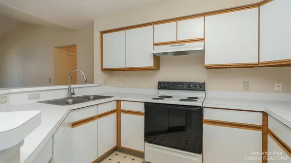 $2,050 | 1328 Heatherwood Lane, Ann Arbor, MI 48108