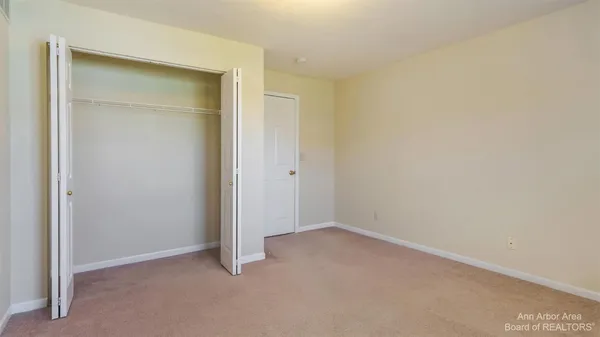 $2,050 | 1328 Heatherwood Lane, Ann Arbor, MI 48108