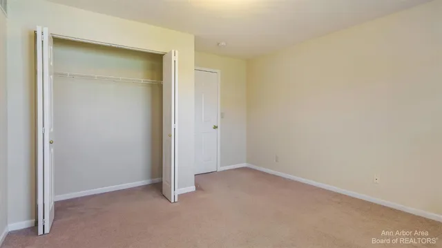 $2,050 | 1328 Heatherwood Lane, Ann Arbor, MI 48108