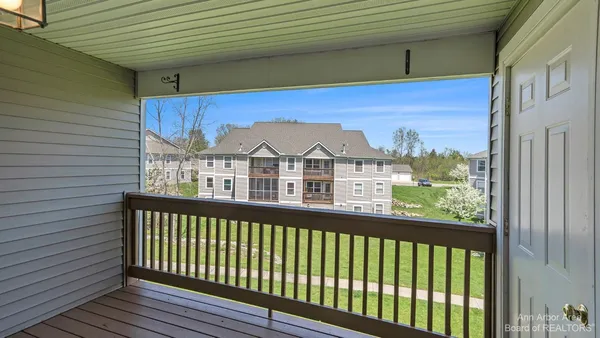 $2,050 | 1328 Heatherwood Lane, Ann Arbor, MI 48108