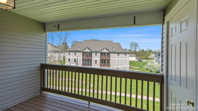 $2,050 | 1328 Heatherwood Lane, Ann Arbor, MI 48108