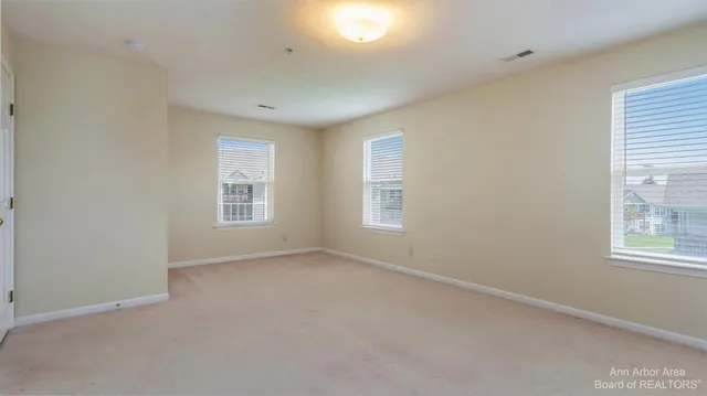 $2,050 | 1328 Heatherwood Lane, Ann Arbor, MI 48108