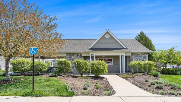 $2,050 | 1328 Heatherwood Lane, Ann Arbor, MI 48108