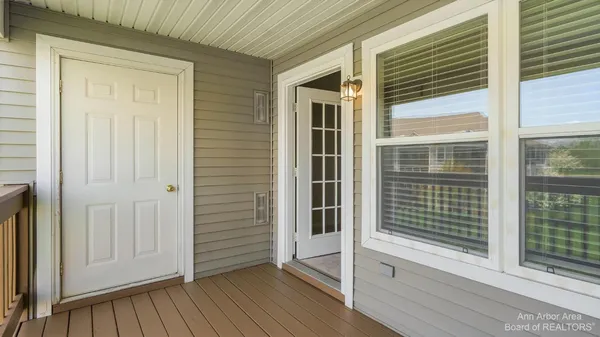 $2,050 | 1328 Heatherwood Lane, Ann Arbor, MI 48108