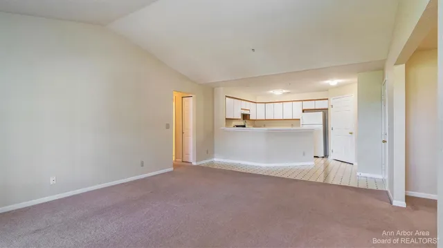 $2,050 | 1328 Heatherwood Lane, Ann Arbor, MI 48108