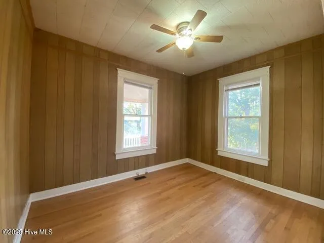 $2,050 | 308 Summit Street, Aberdeen, NC 28315