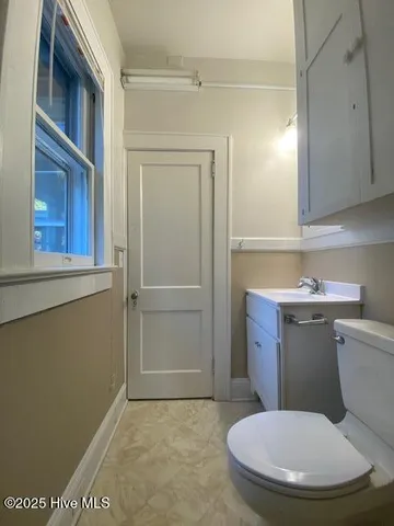 $2,050 | 308 Summit Street, Aberdeen, NC 28315