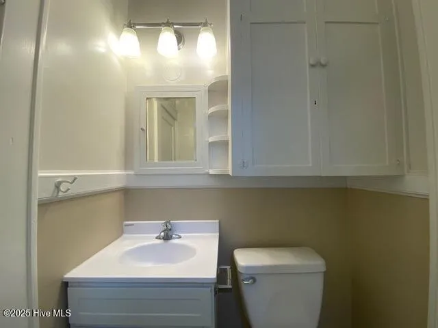 $2,050 | 308 Summit Street, Aberdeen, NC 28315