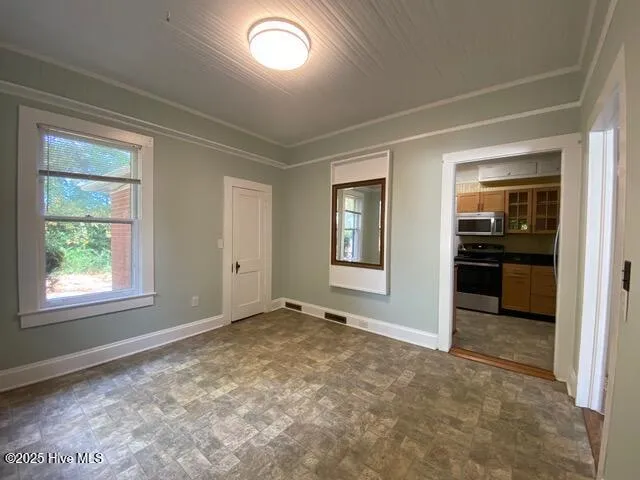 $2,050 | 308 Summit Street, Aberdeen, NC 28315