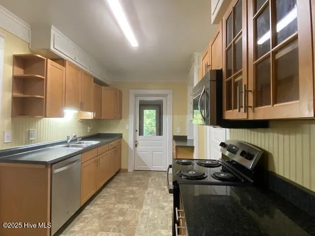 $2,050 | 308 Summit Street, Aberdeen, NC 28315