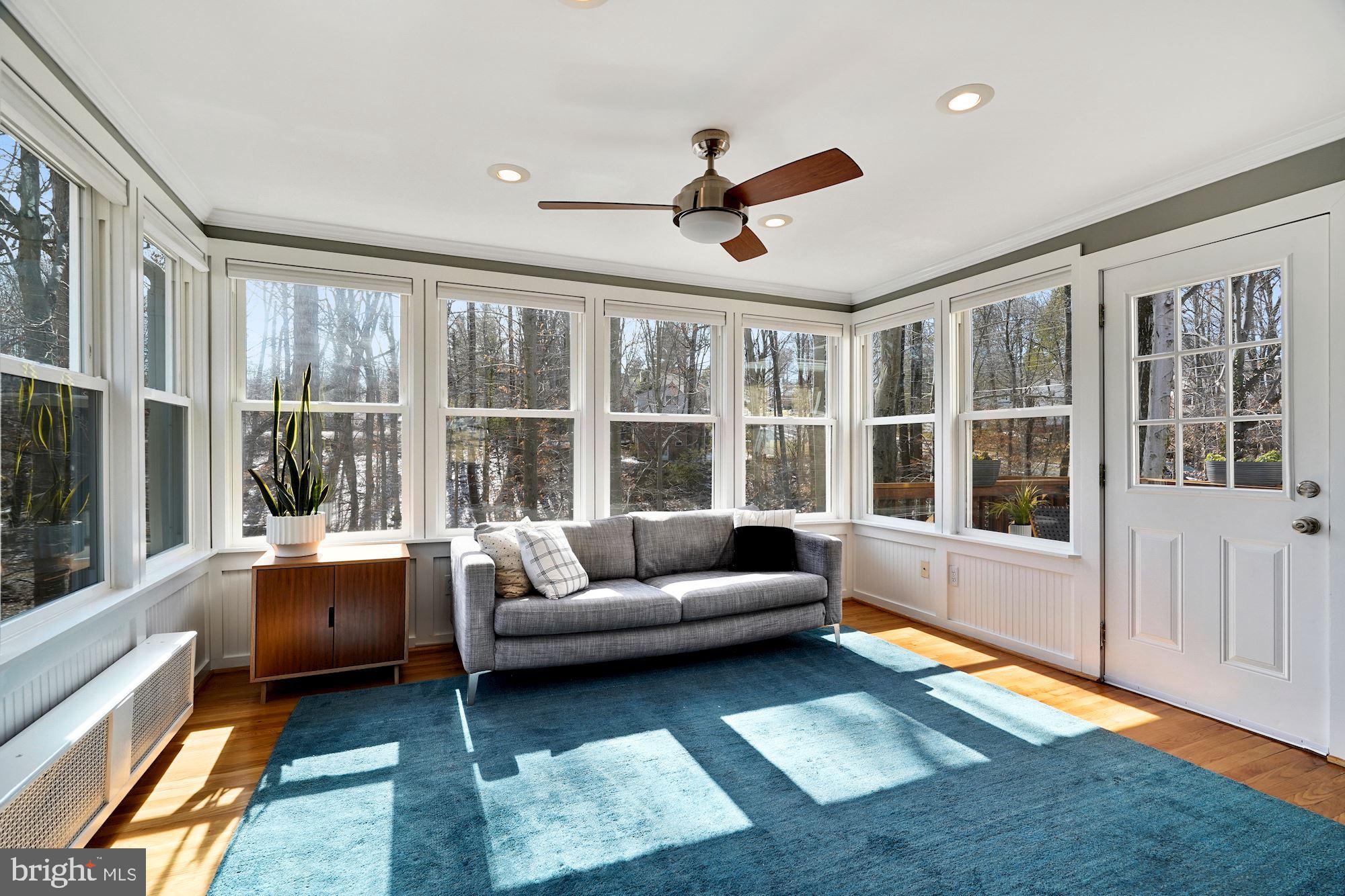 8505 Thames Street Springfield, VA 22151 - Photo 11 of 34 Sunroom