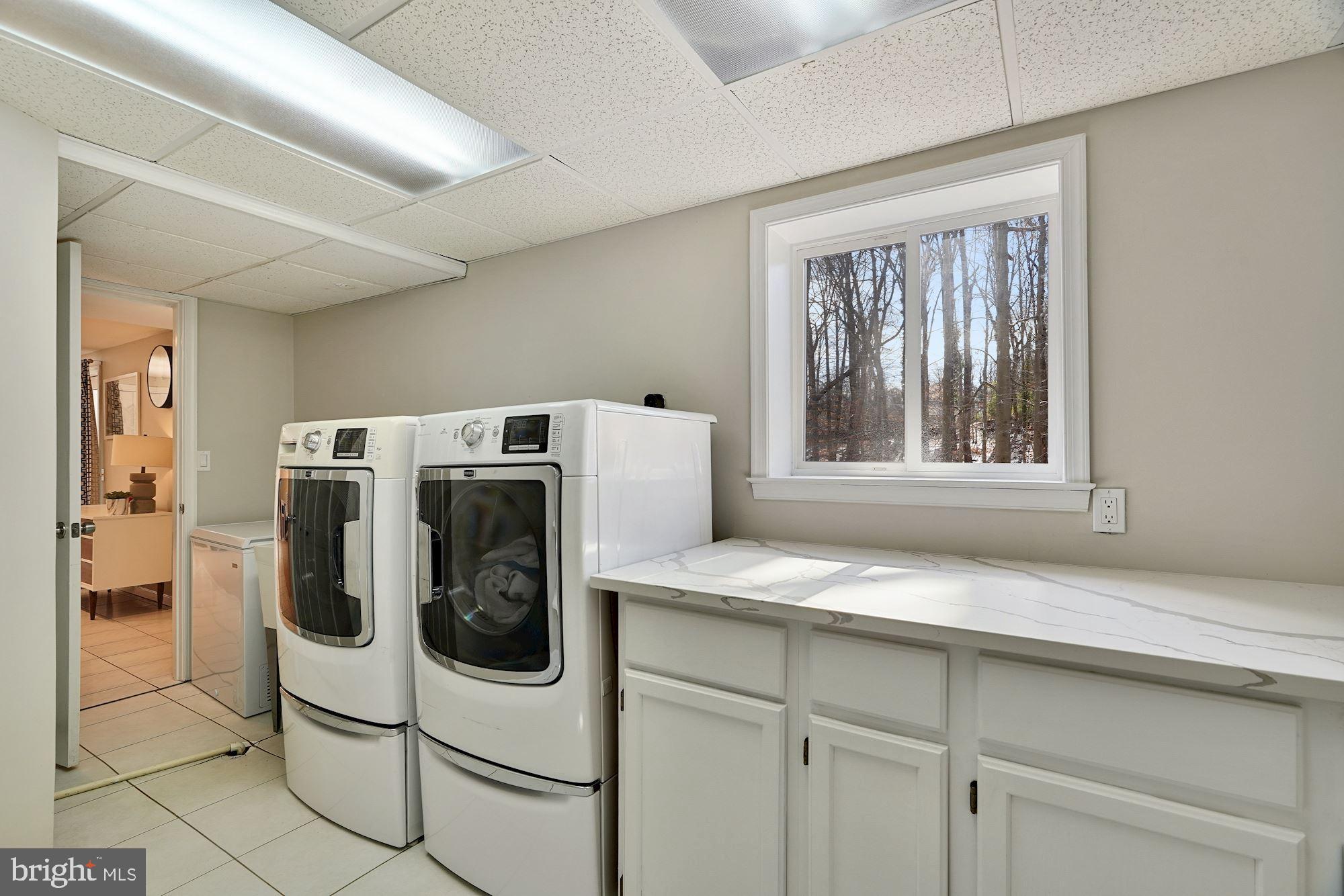 8505 Thames Street Springfield, VA 22151 - Photo 26 of 34 Laundry