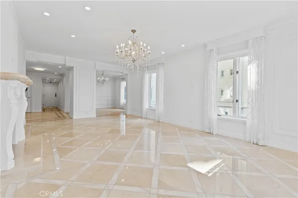 $6,990 | 1424 North Crescent Heights Boulevard, Unit 20, West Hollywood, CA 90046