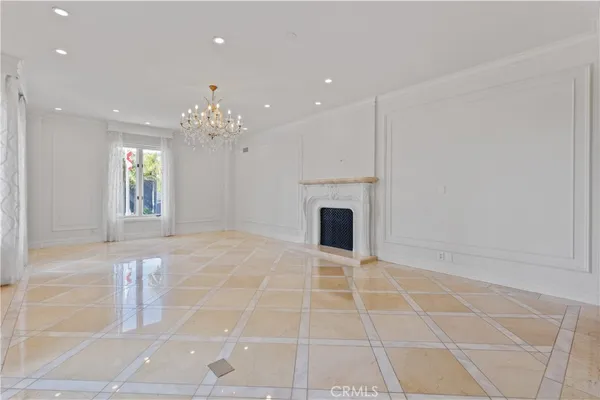 $6,990 | 1424 North Crescent Heights Boulevard, Unit 20, West Hollywood, CA 90046