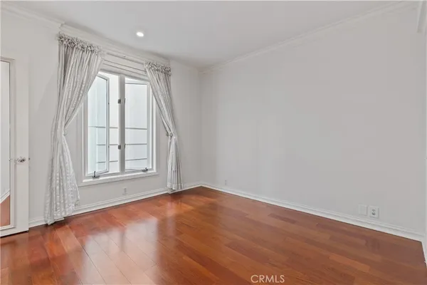 $6,990 | 1424 North Crescent Heights Boulevard, Unit 20, West Hollywood, CA 90046