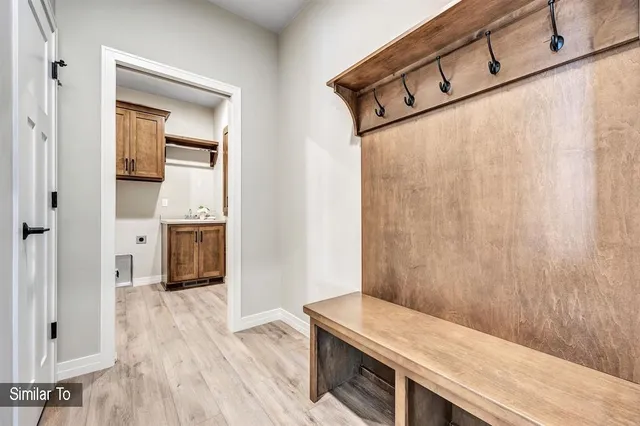 $484,900 | 1270 Autumn Field Lane, De Pere, WI 54115