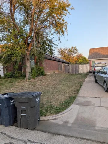 $290,000 | 7912 Eastwind Drive, Fort Worth, TX 76137