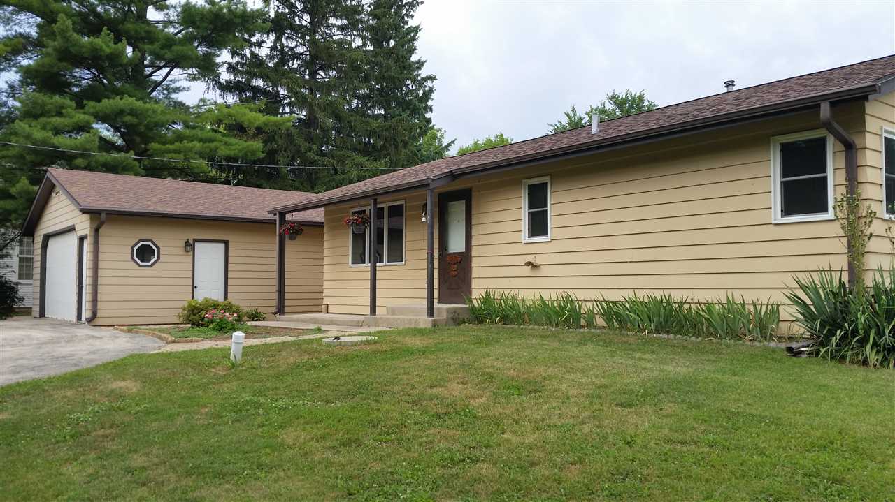 8151 Forest Preserve Road Rockton, IL 61072 - Photo 1 of 25 Gallery Image 1