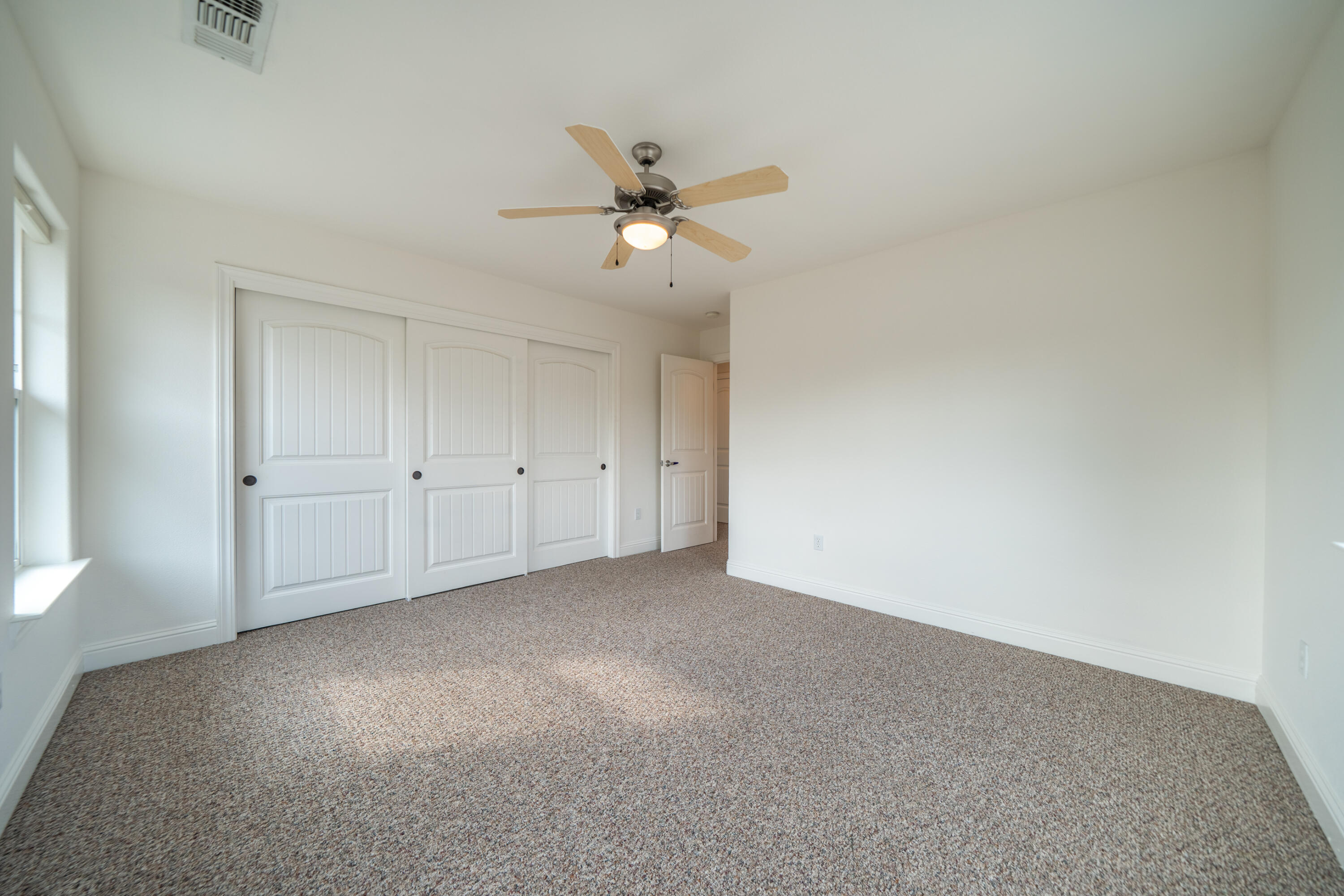 8180 Whispering Oaks Road Redding, CA 96002 - Photo 44 of 100 WARDROBE CLOSET