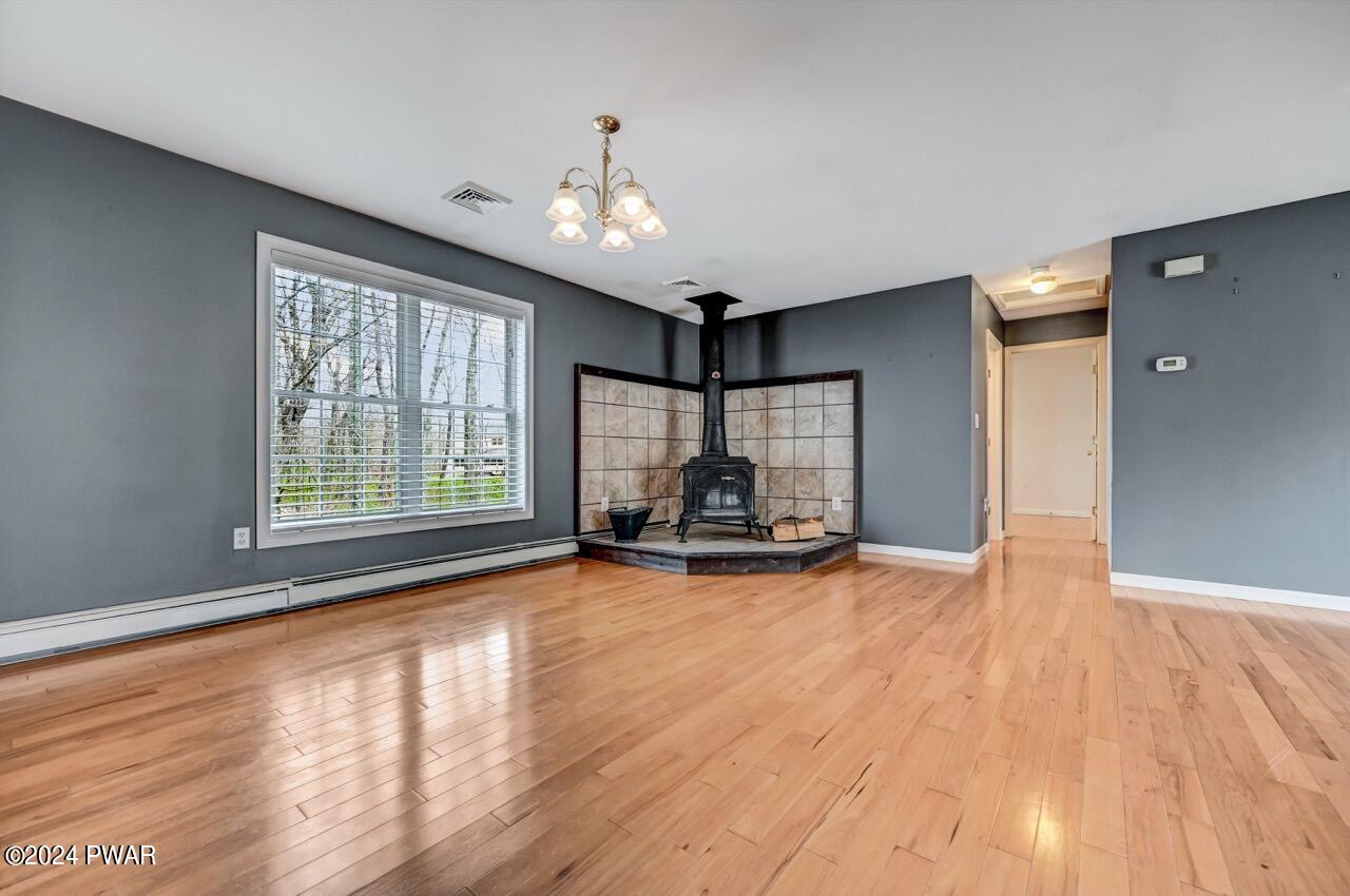 401 Maple Ridge Drive Hawley, PA 18428 - Photo 12 of 78