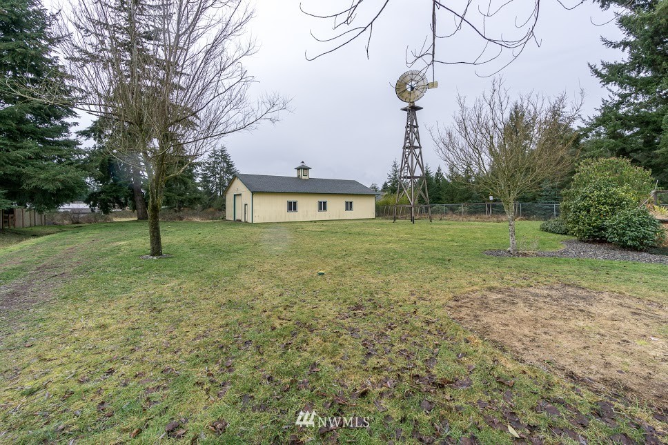 5939 184th Lane Southwest Rochester, WA 98579 - Photo 4 of 25