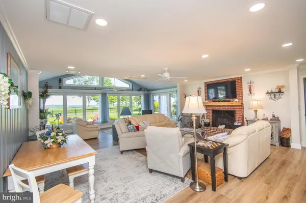 $595,000 | 9 Hatsawap Road, Cambridge, MD 21613