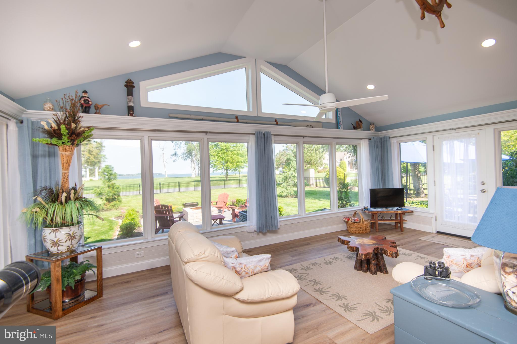 9 Hatsawap Road Cambridge, MD 21613 - Photo 15 of 78 Great Room with Water View