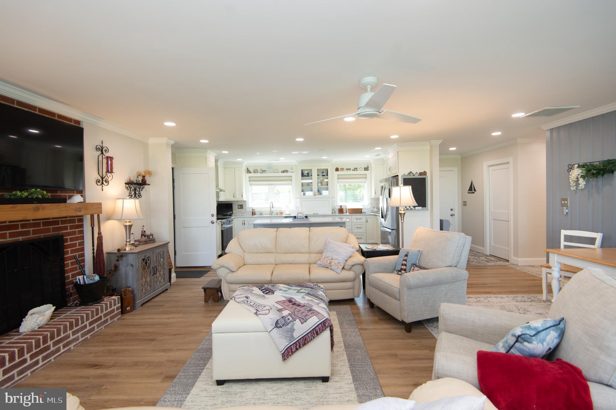9 Hatsawap Road Cambridge, MD 21613 - Photo 16 of 78 Living Room with Fireplace