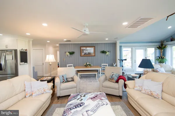 $595,000 | 9 Hatsawap Road, Cambridge, MD 21613