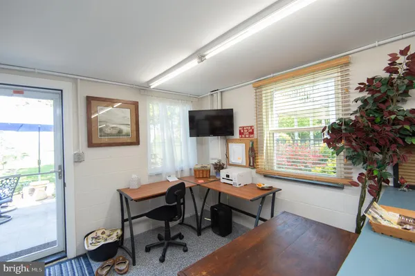 $595,000 | 9 Hatsawap Road, Cambridge, MD 21613