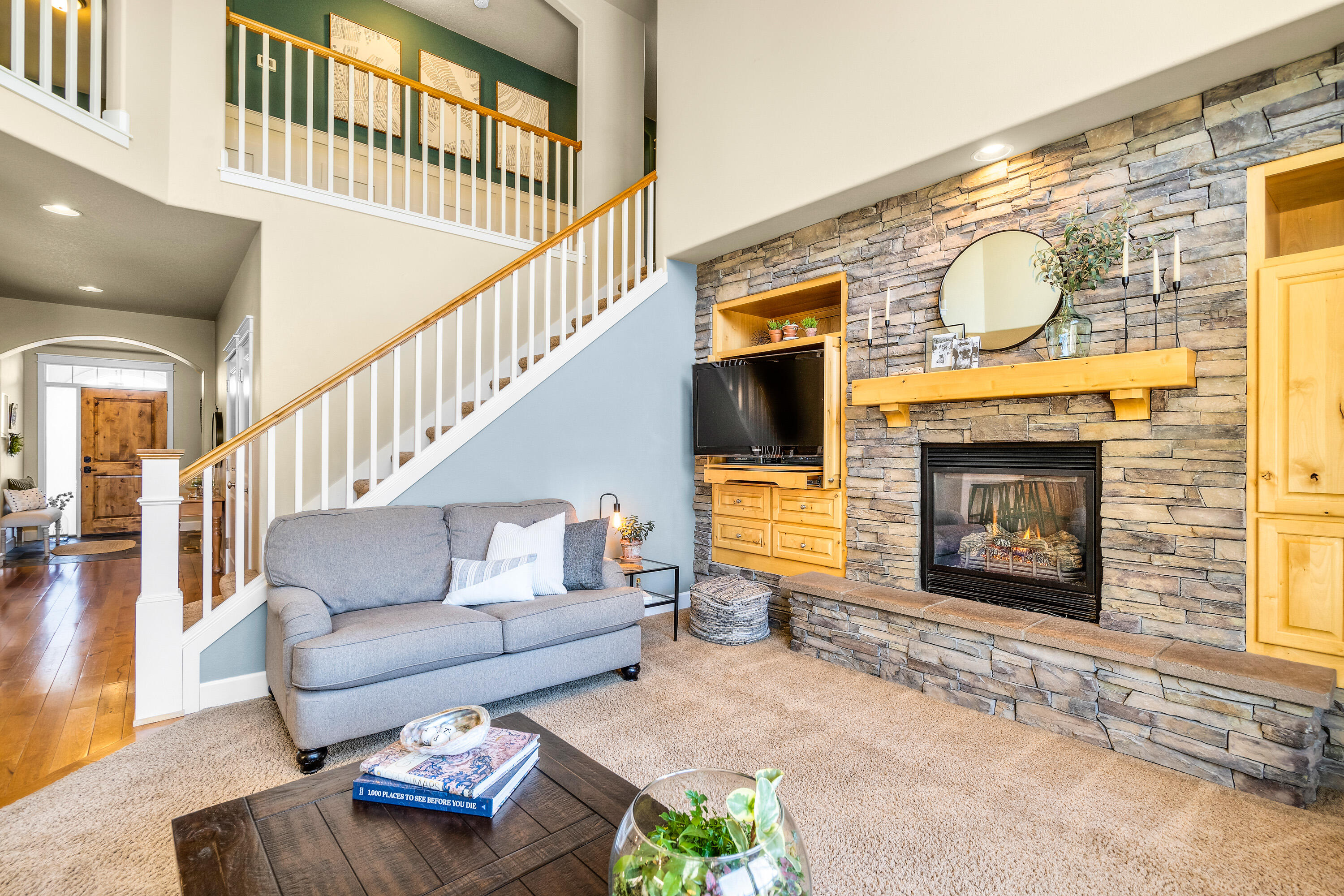 20963 Yeoman Road Bend, OR 97701 - Photo 4 of 34 2022_03_29_20963_yeoman_rd_bend-27