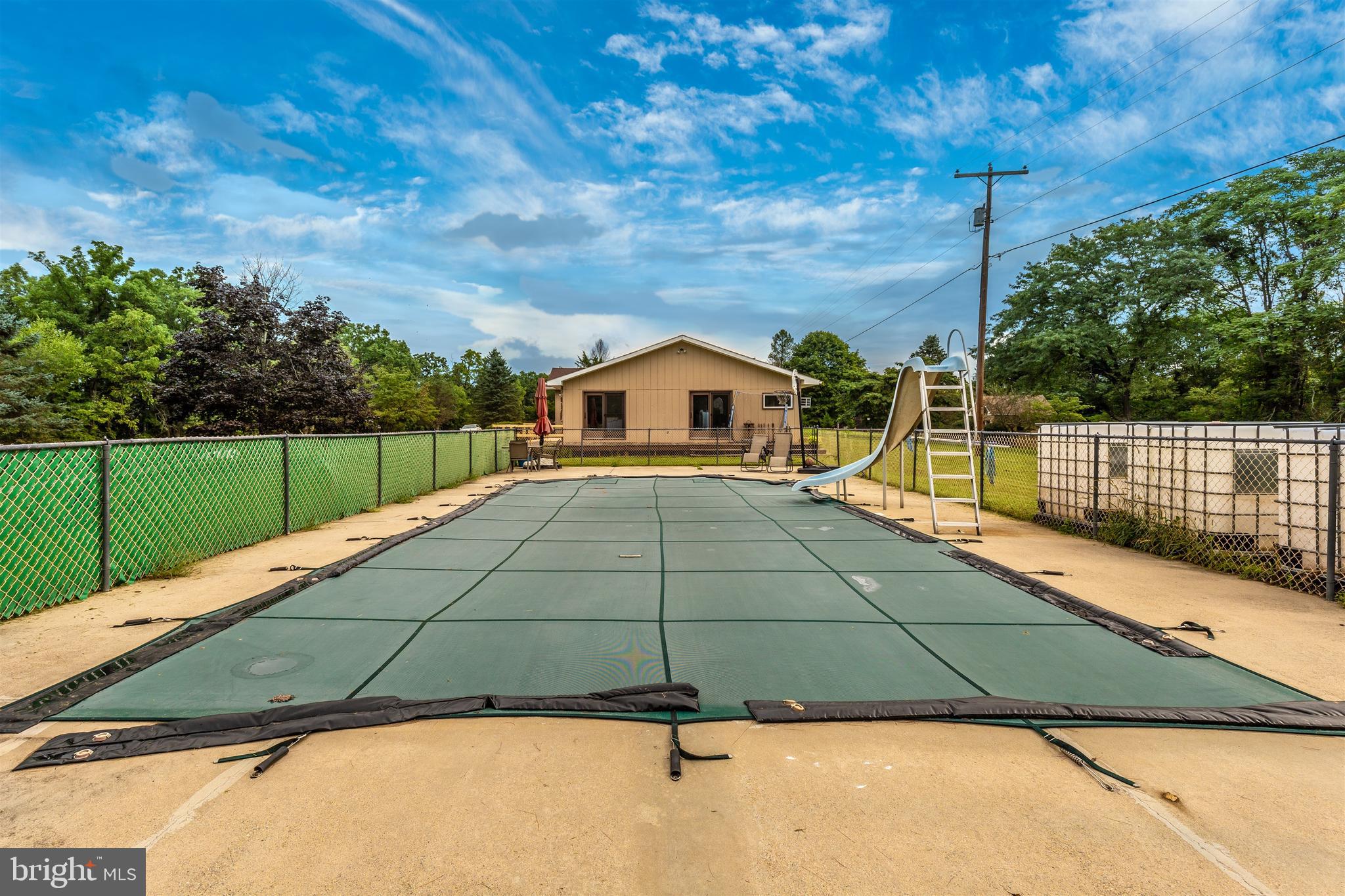 14609 Tollgate Ridge Road Hancock, MD 21750 - Photo 30 of 37 Pool