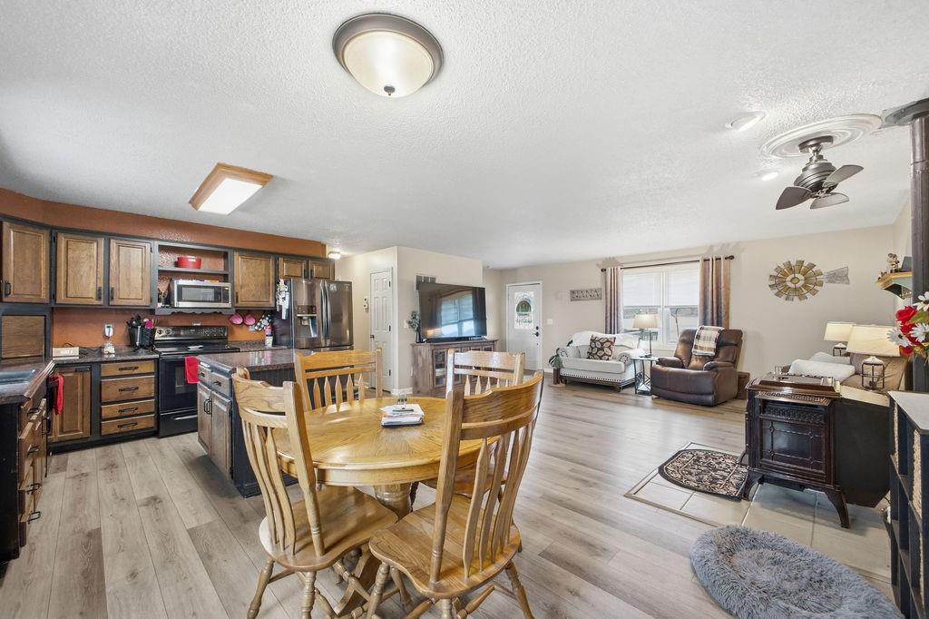 7164 State Route Amazonia, MO 64421 - Photo 13 of 38