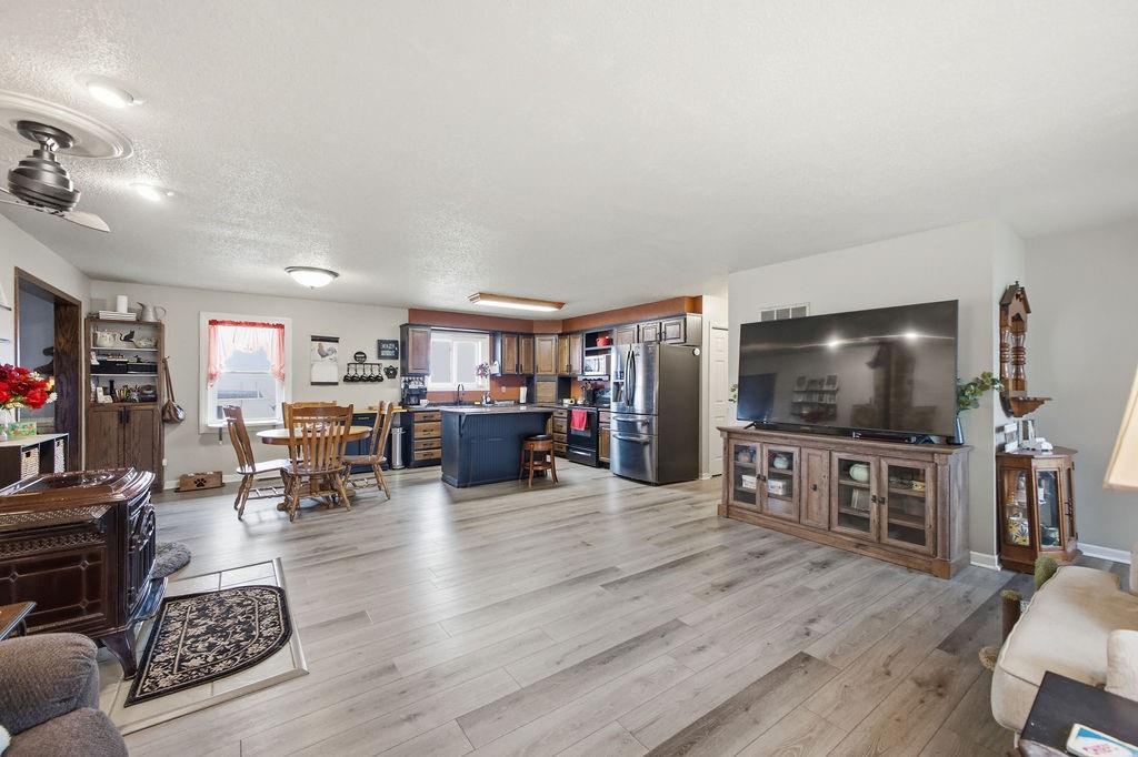 7164 State Route Amazonia, MO 64421 - Photo 2 of 38