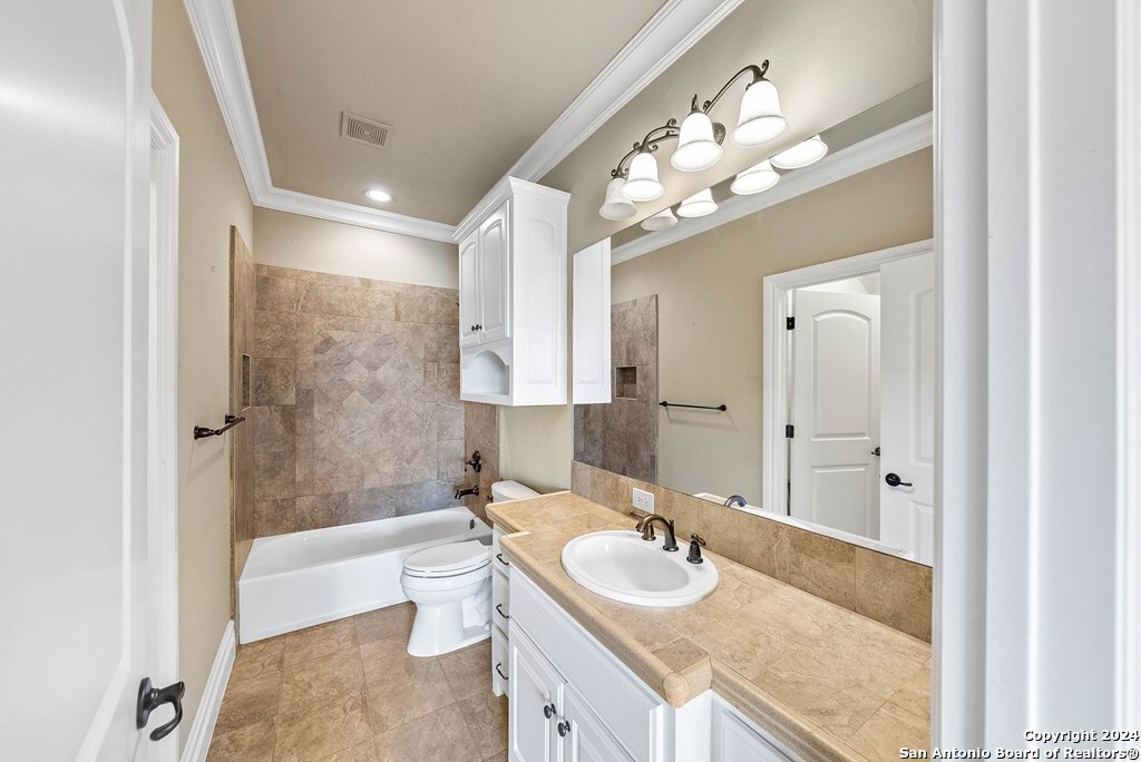 3722 Club View Court Kerrville, TX 78028 - Photo 51 of 80