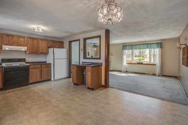23 Randolph Road Wilmington, MA 01887 - Photo 14 of 30 Gallery Image 14