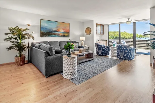 $6,000 | 817 Bayport Way, Unit 817, Longboat Key, FL 34228