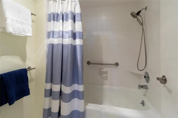 $6,000 | 817 Bayport Way, Unit 817, Longboat Key, FL 34228