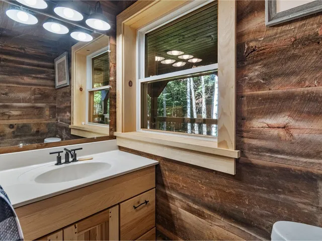 $529,000 | 805 Deming Road, Enosburg Falls, VT 05450