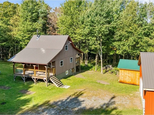 $529,000 | 805 Deming Road, Enosburg Falls, VT 05450