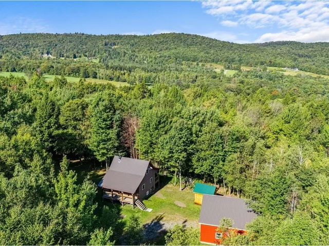 $529,000 | 805 Deming Road, Enosburg Falls, VT 05450