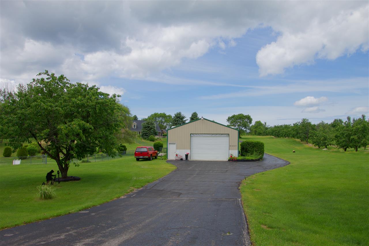 6667 East Harrys Road Traverse City, MI 49684 - Photo 53 of 54 1879097-52.JPG