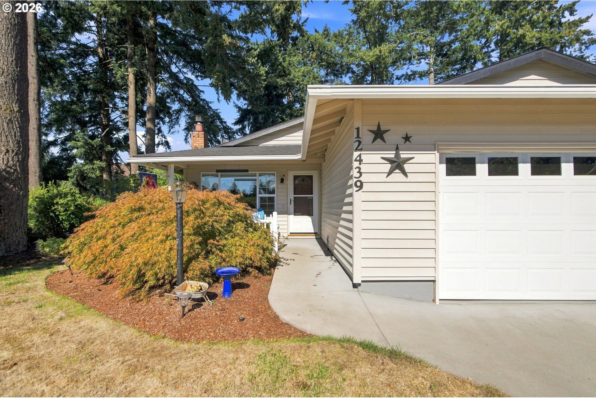 12439 Blue Ridge Drive Oregon City, OR 97045 - Photo 10 of 48 Gallery Image 10