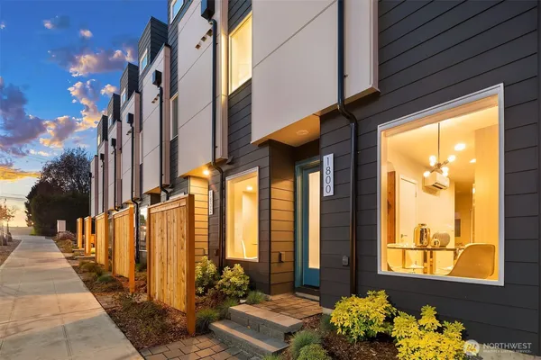 $524,900 | 1810 Northwest 85th Street, Seattle, WA 98117