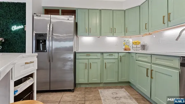 $575,000 | 42 Triumph Court, Unit A, East Rutherford, NJ 07073