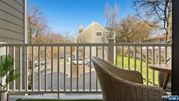 $575,000 | 42 Triumph Court, Unit A, East Rutherford, NJ 07073
